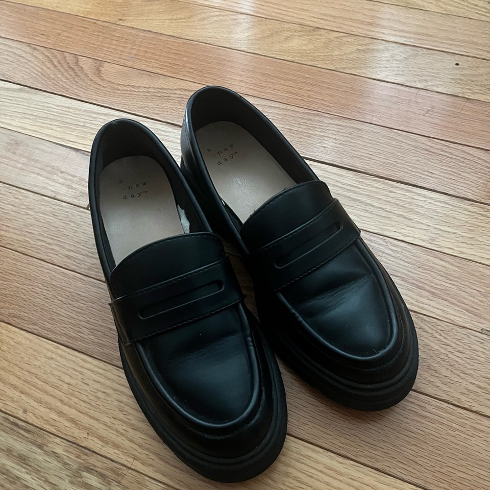 A New Day Women's Black Loafers